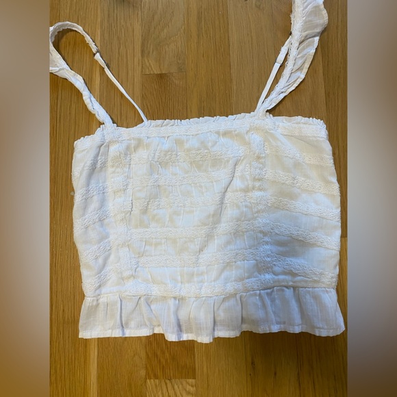 Abercrombie & Fitch white crop top - Picture 4 of 10